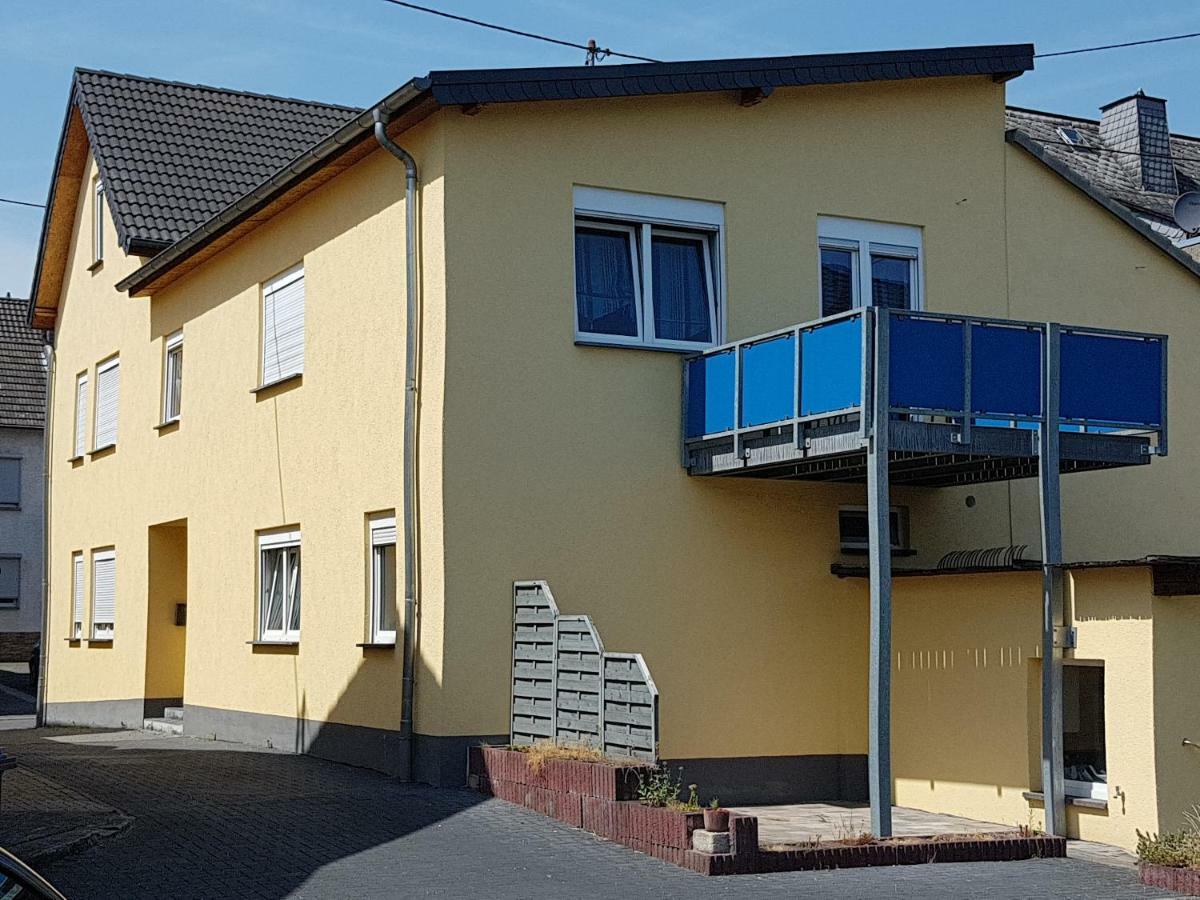 Vulkanpark-Ferienwohnung Karibic Nickenich Exteriér fotografie