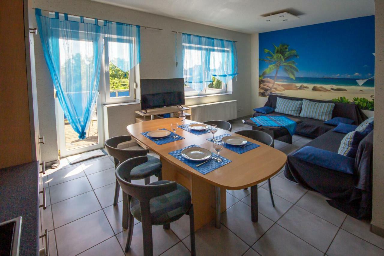 Vulkanpark-Ferienwohnung Karibic Nickenich Exteriér fotografie